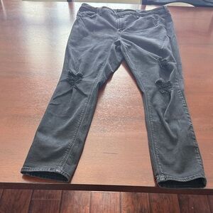 Old Navy Women’s Charcoal Skinny Jeans